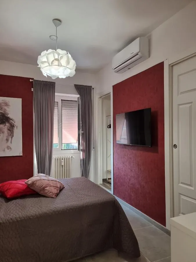 Juno Apartments Rome 0*,  Italy