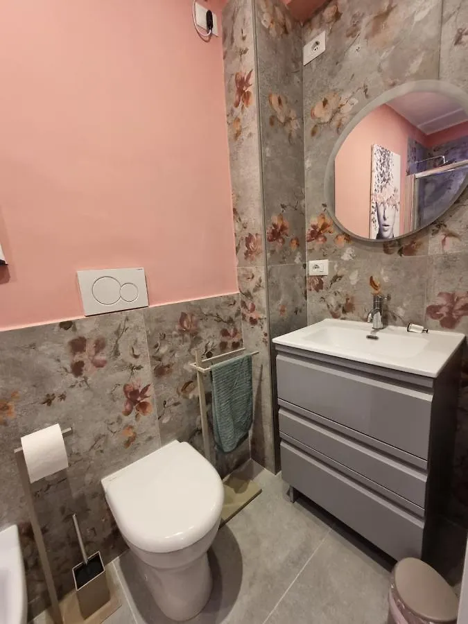 Juno Apartments Rome 0*,  Italy